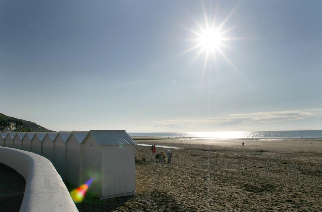 Des Falaises Hotel 2*