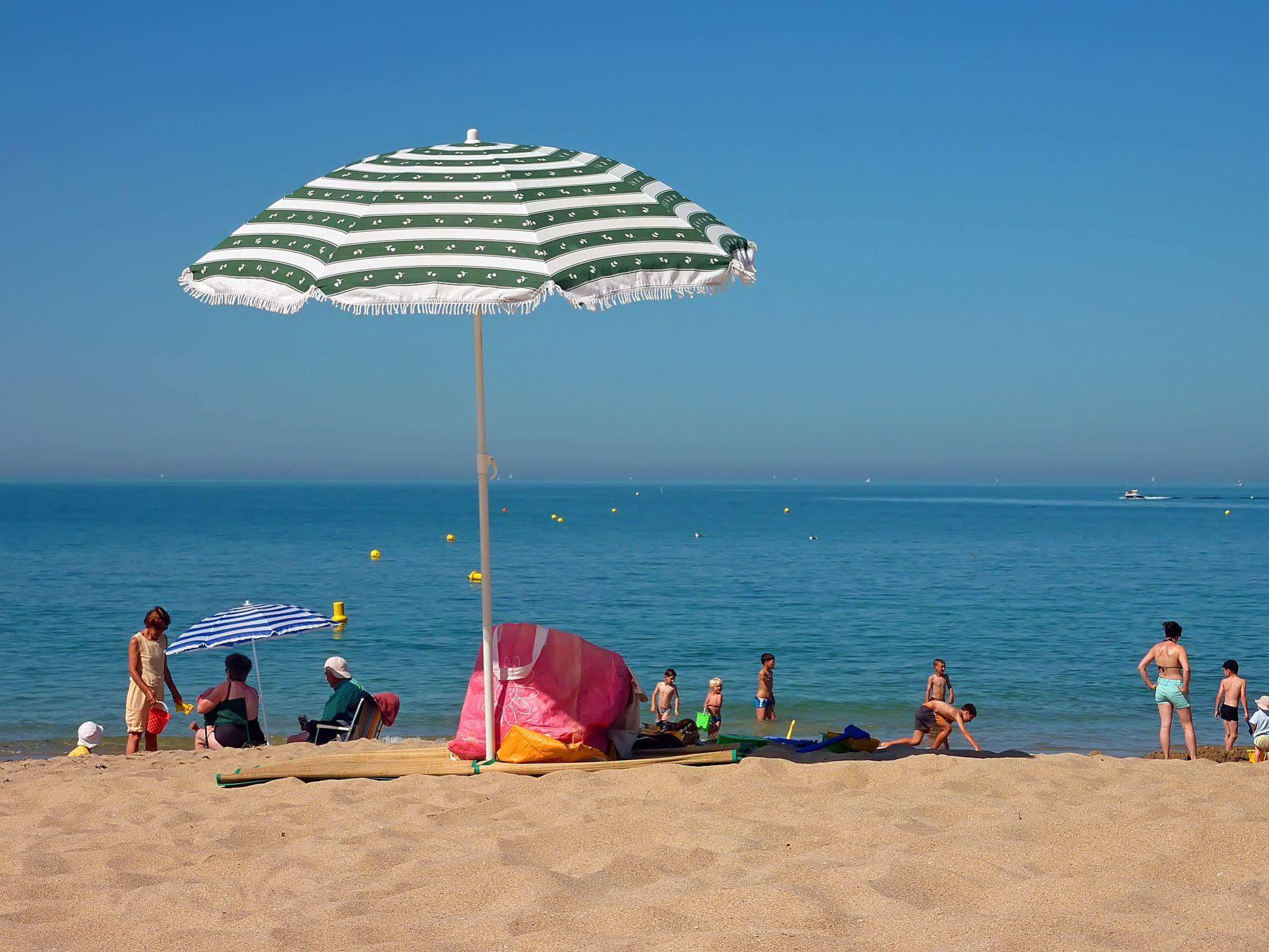 Des Falaises